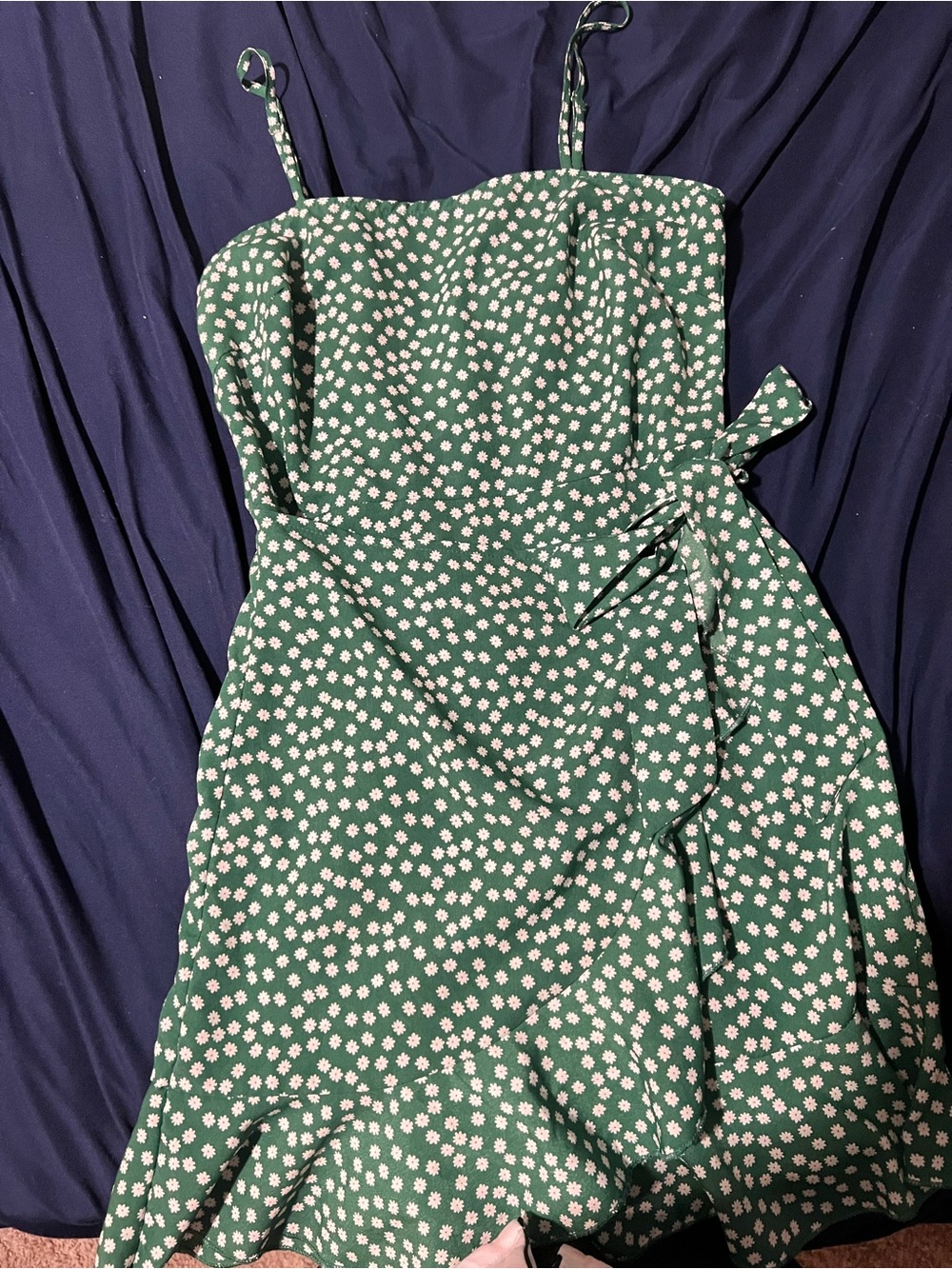 Green Floral Tie-Waist Sundress - Women - Picture 2 of 2